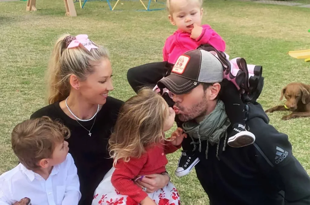 Enrique Iglesias y Anna Kournikova
