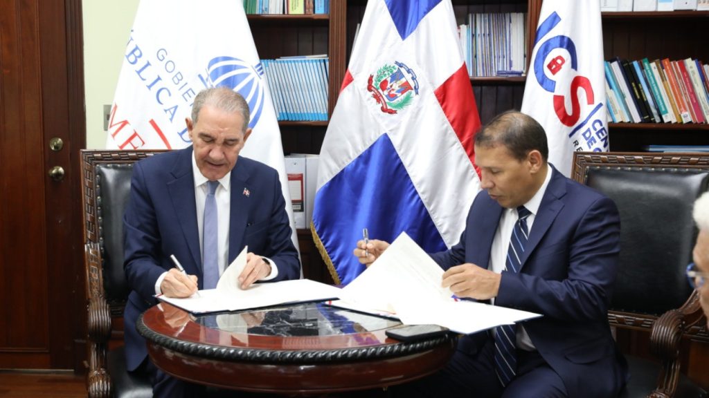 Mescyt y Centro Nacional de Ciberseguridad fortalecen cooperación para proteger la infraestructura digital del Estado Mescyt