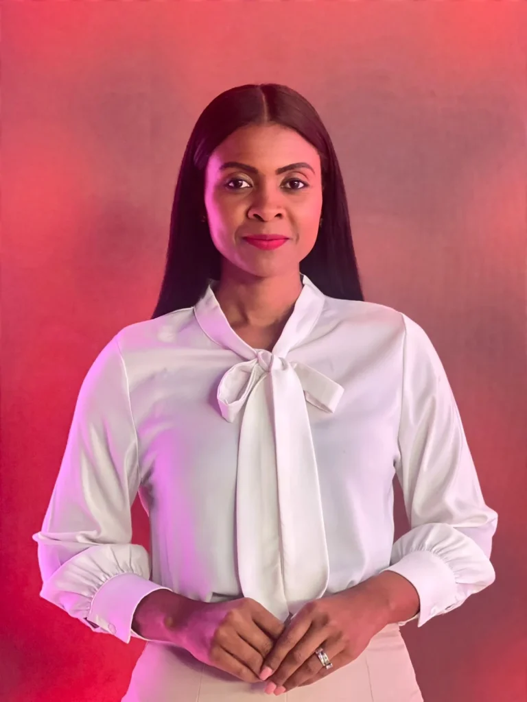 Periodista Rosalina Lora recibirá reconocimiento especial en la XV edición de Premios La Flor 2025 Rosalina Lora