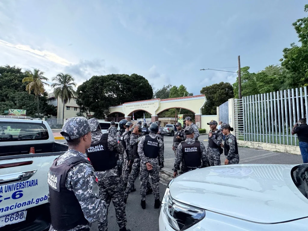 Tiroteo en la UASD dos heridos; presunto agresor fue capturado Tiroteo