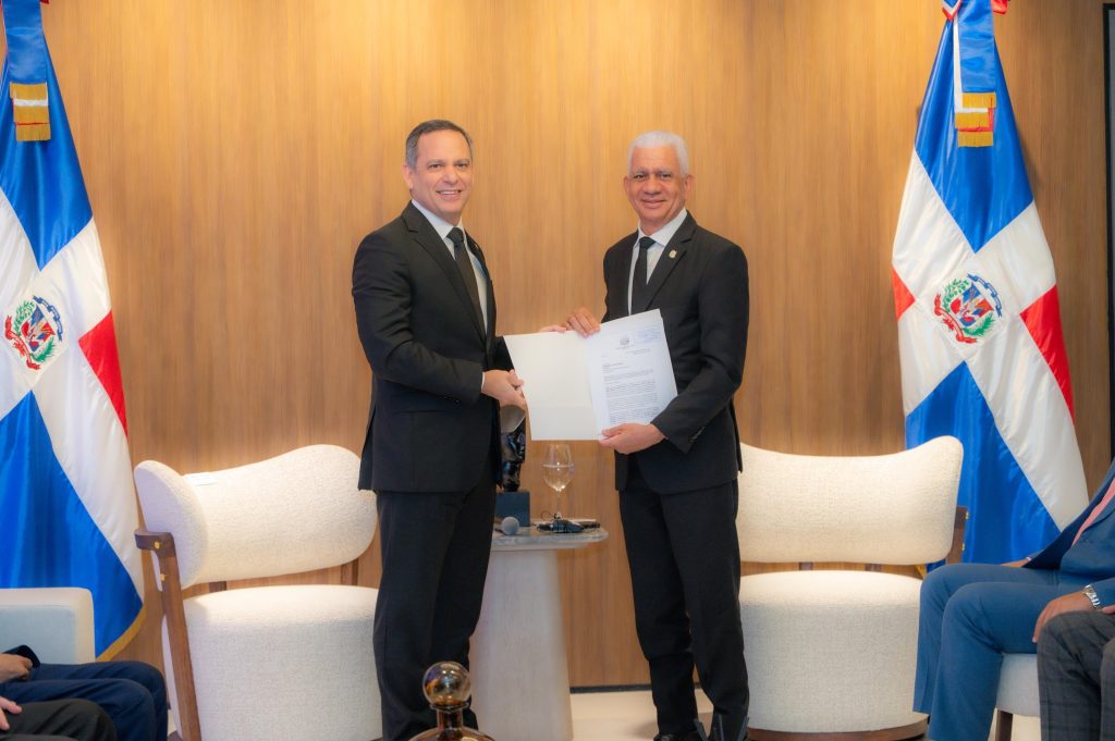 Senado recibe de SCJ proyecto que actualiza Ley de Uso de Medios Digitales