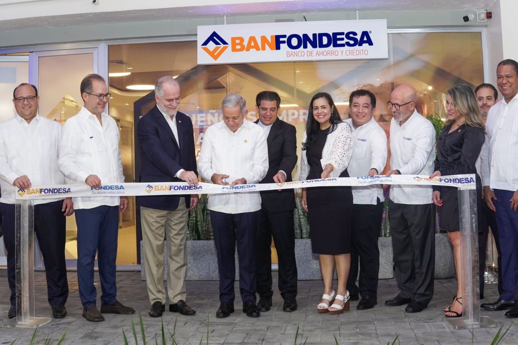 Banfondesa y Fondesa fortalecen su vínculo con sector académico desde nueva sucursal en PUCMM