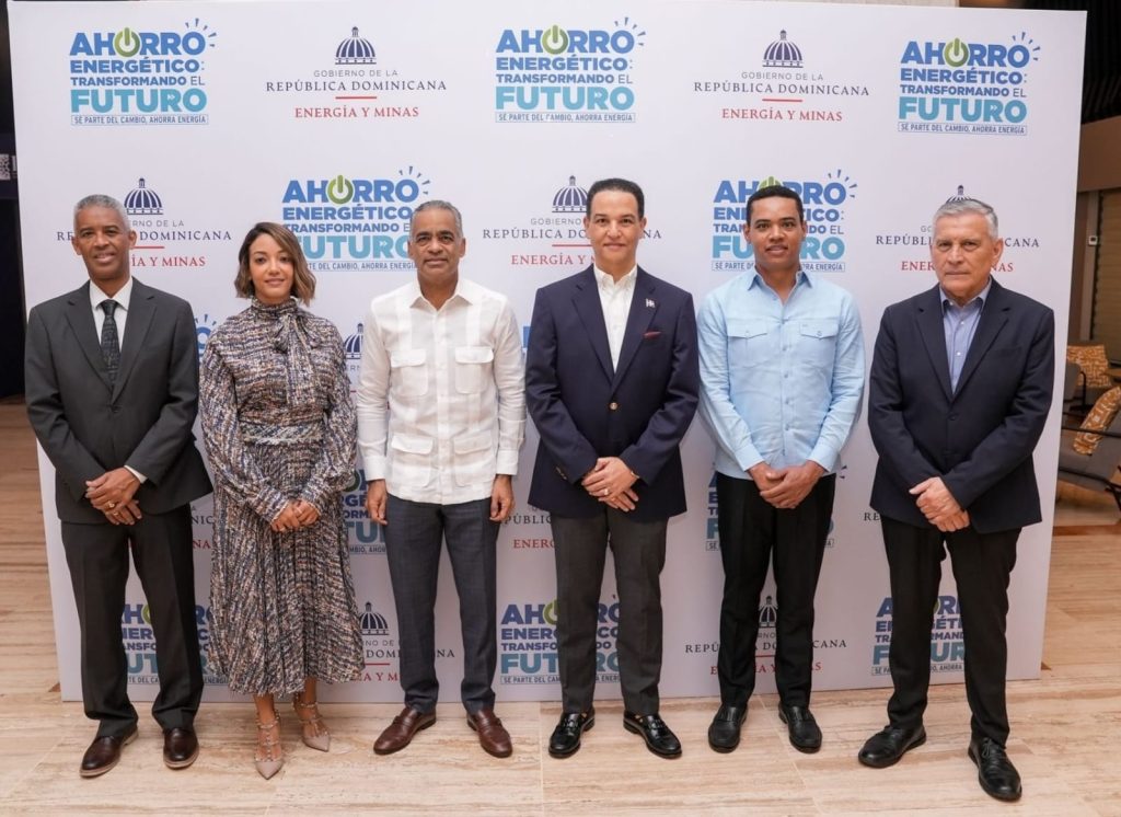 Energía y Minas, en foro sobre ahorro de energía, llama a acelerar la transición energética
