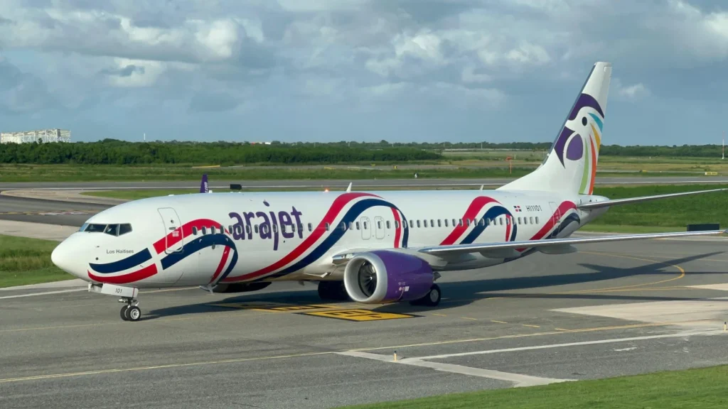 Gobierno dominicano y Arajet disponen vuelos gratuitos para repatriar a ciudadanos afectados por el huracán Melissa en Jamaica vuelos