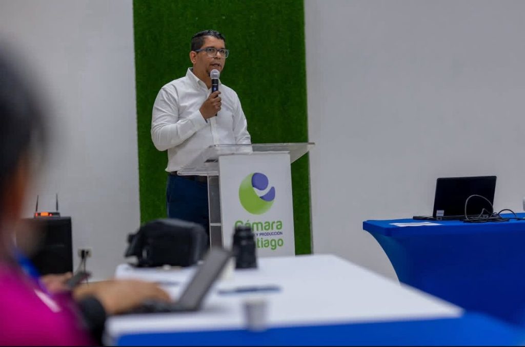 Lanzan programa de capacitación para micro, pequeñas y medianas empresas de Santiago