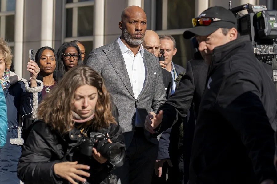 El exjugador de la NBA Chauncey Ray Billups se declara no culpable de fraude electrónico Chauncey Ray Billups