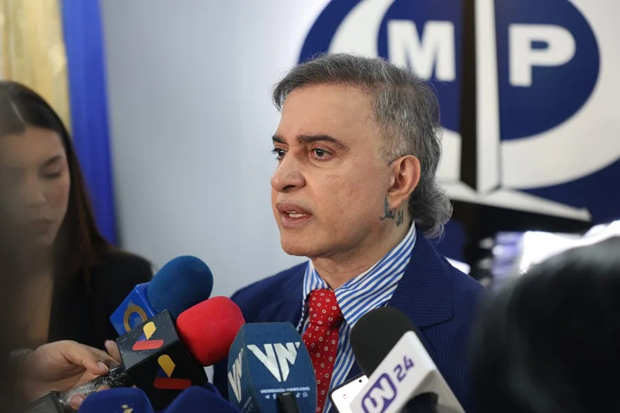 El fiscal general de Venezuela dice que son bienvenidas las conversaciones directas con Donald Trump Tarek William Saab