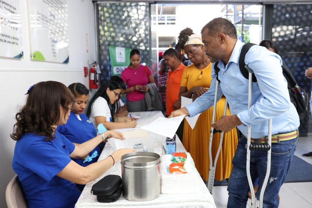 INCOCEGLA atiende más de 250 personas en jornada por el Día Mundial de la Diabetes