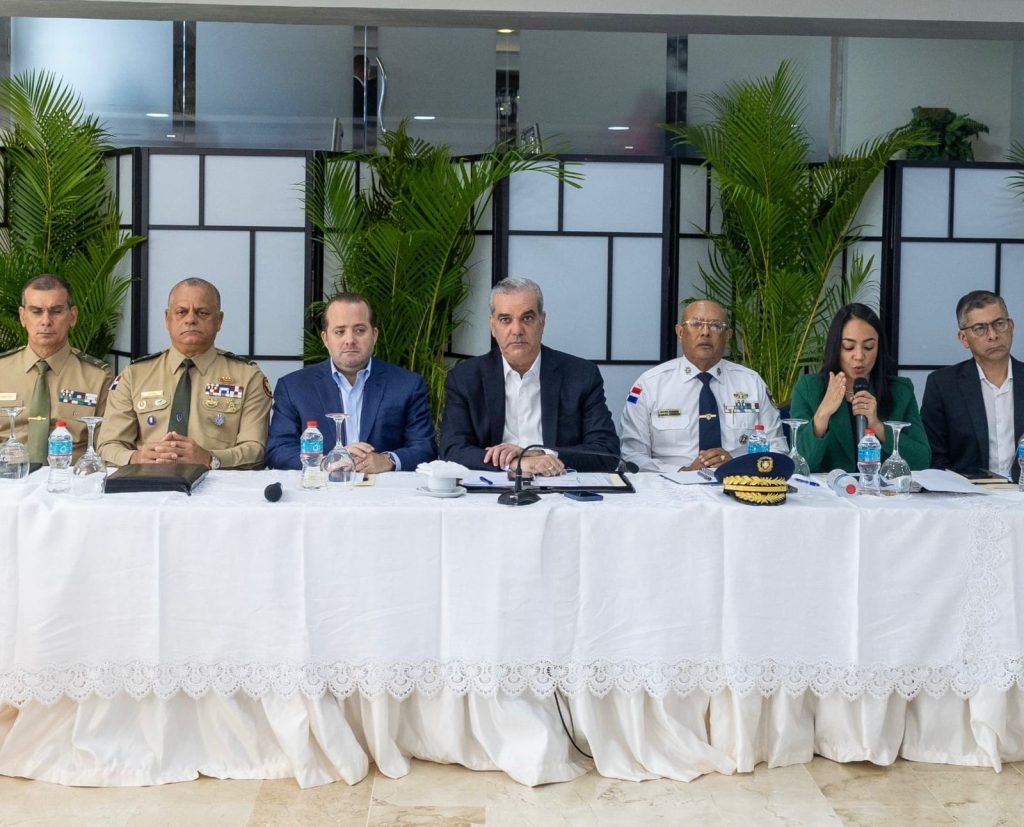 Presidente Abinader encabeza reunión seguimiento al Plan de Seguridad Ciudadana