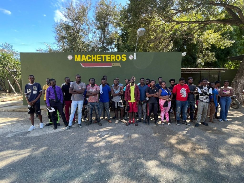 Ejército apresa 186 haitianos ilegales en Valverde