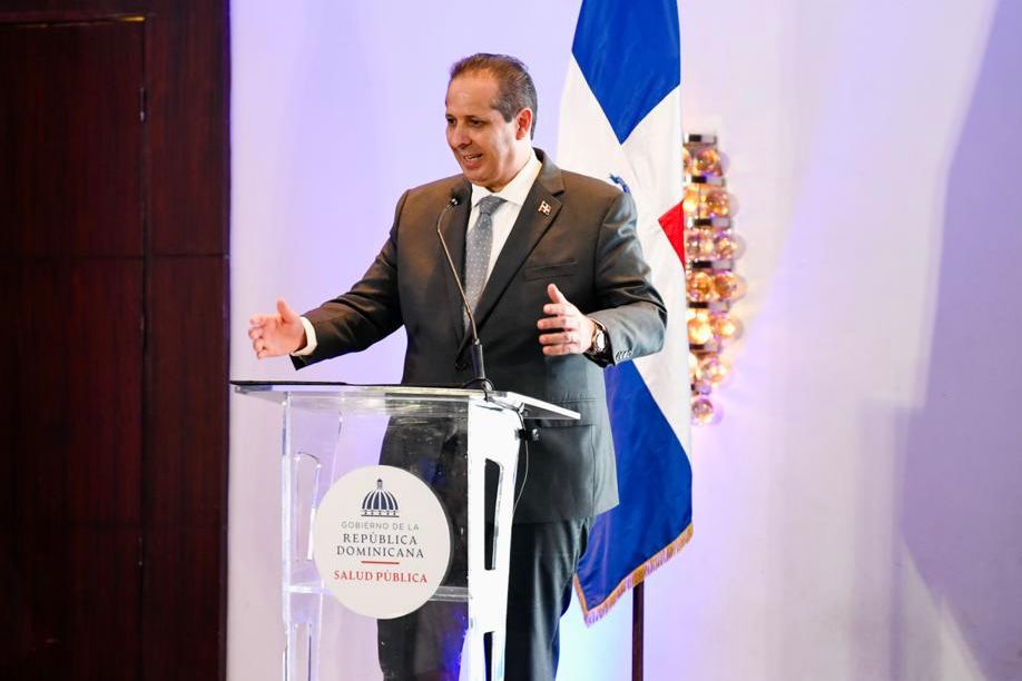 Primer Censo de Recursos Humanos en Salud en RD reporta 87,314 trabajadores públicos y privados
