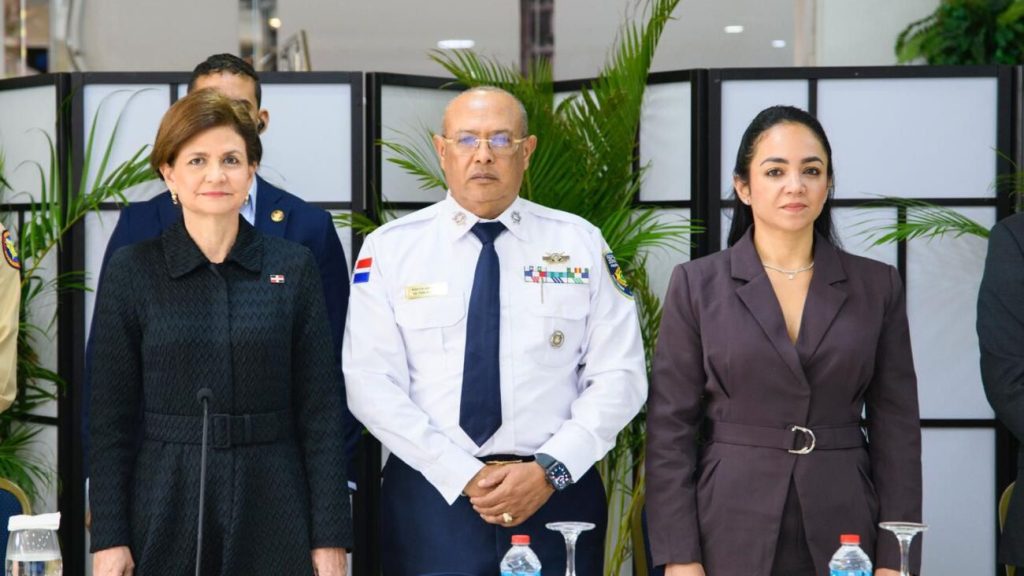 Gobierno reitera operatividad reforzada en Navidad Gobierno