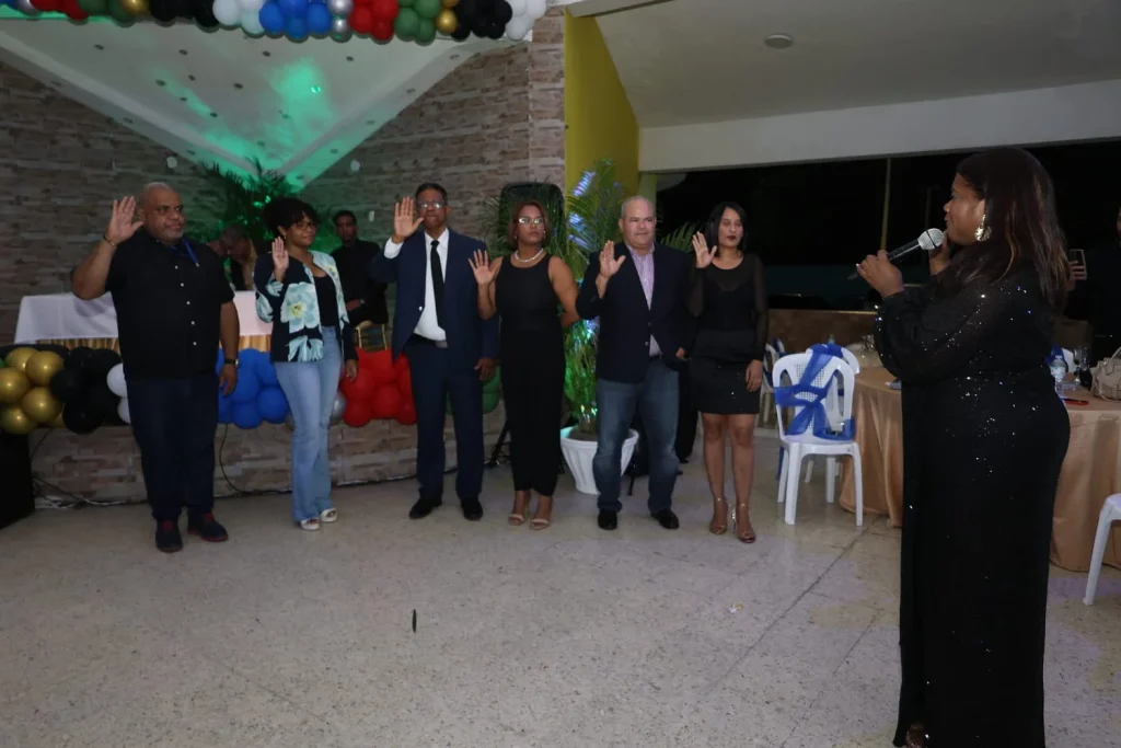 SNTP Santo Domingo Oeste juramenta directiva 2025-2027 y celebra su tradicional fiesta navideña SNTP