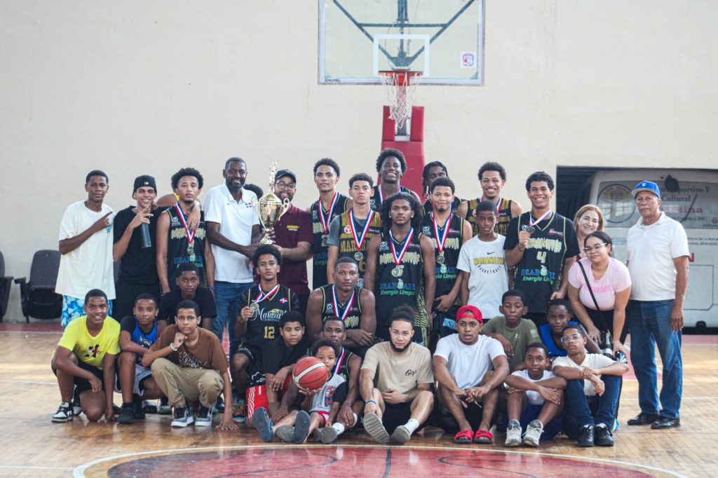 Club Maranatha se corona campeón en torneo baloncesto juvenil U19