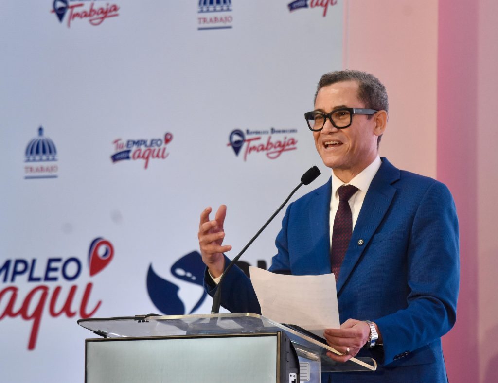 Olivares dice en jornada de Santiago que el empleo formal es prioridad del Ministerio Trabajo