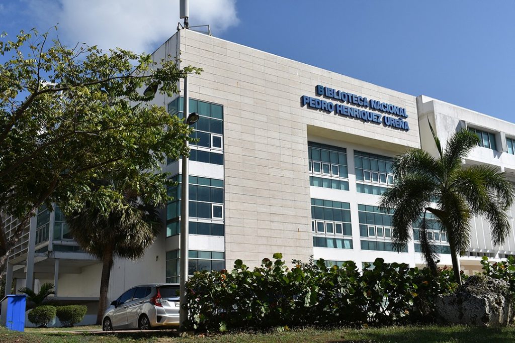 Biblioteca Nacional otorgó 2,542 códigos ISBN a obras impresas y digitales en 2025