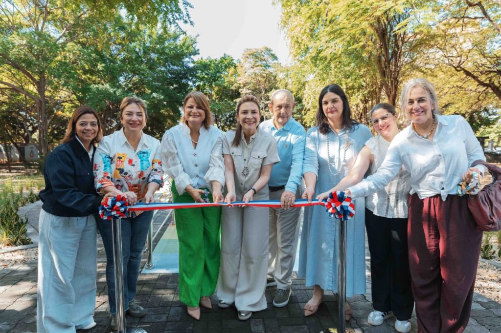Inauguran el Puente Arcoíris, un espacio de memoria y sanación para honrar a las mascotas Puente Arcoíris