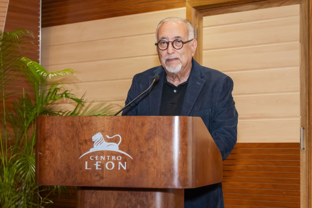 Centro León presenta documental “Donde floreció una devoción”