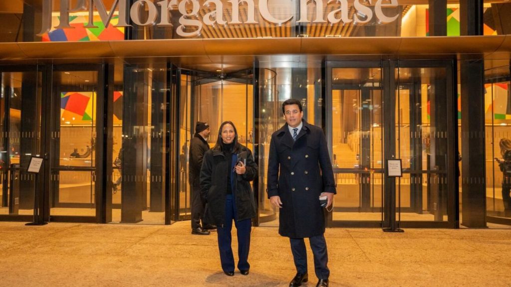 Ministro David Collado presenta en Nueva York proyecciones turísticas 2026 ante líderes financieros internacionales David Collado