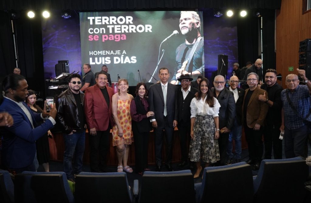 Indotel rinde homenaje a Luis “Terror” Días