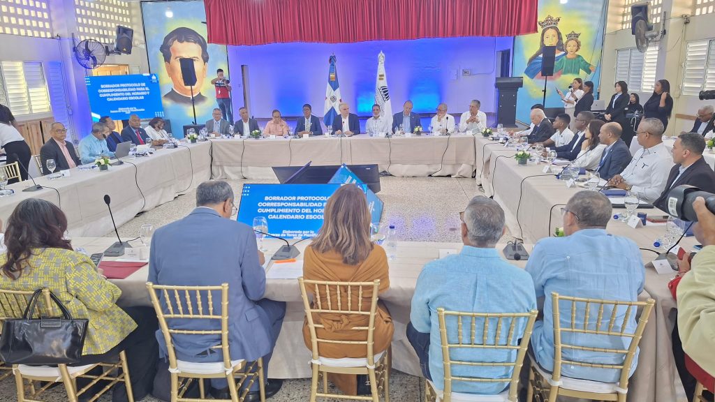 Infraestructura Escolar ejecuta plan de remozamiento de 30 centros educativos en condiciones críticas en Santiago Infraestructura Escolar