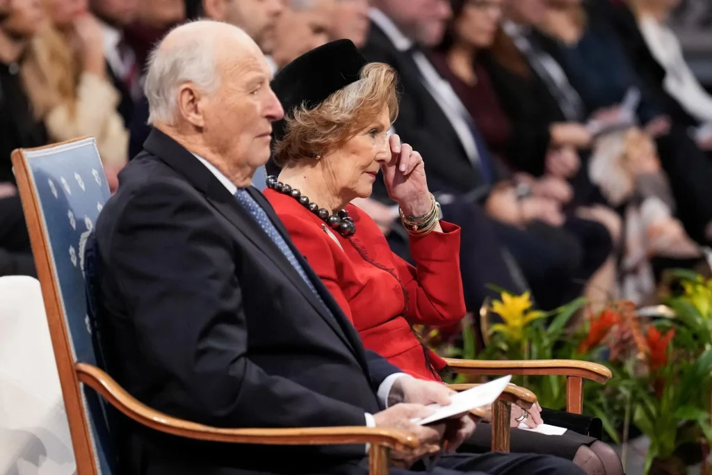 El rey de Noruega está hospitalizado en Tenerife por una infección y deshidratación El rey de Noruega