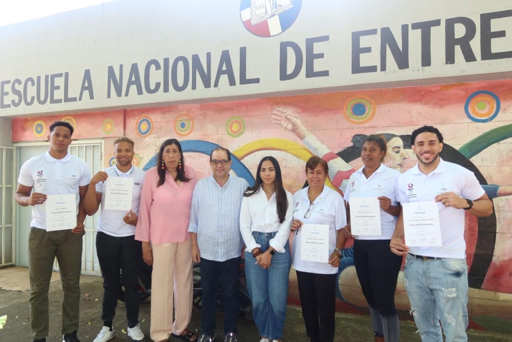 Clausuran con éxito Curso de Administración Deportiva Curso de Administración Deportiva