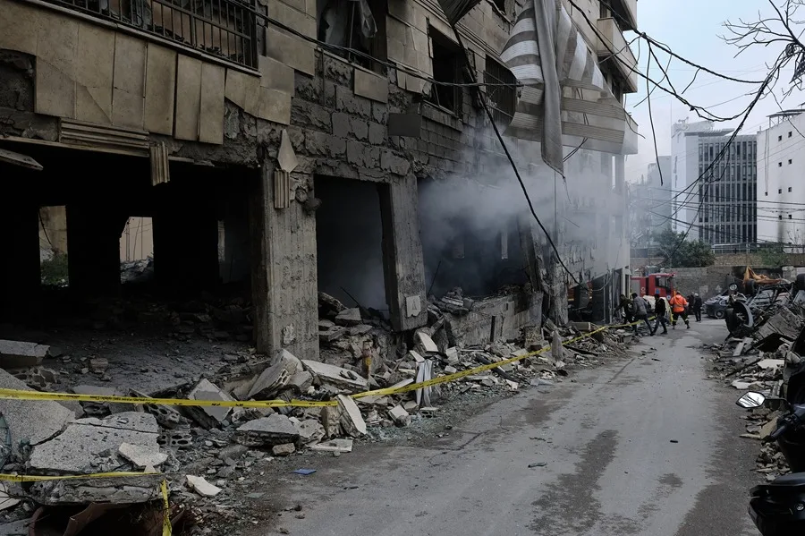 Escalada regional: Irán exige la caída de Netanyahu mientras Israel ataca objetivos en Líbano