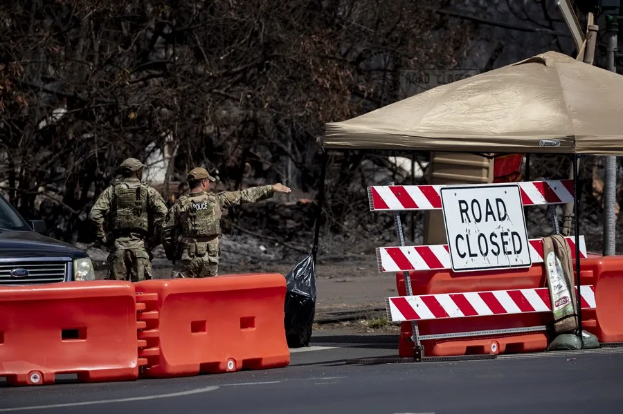 Autoridades en Hawái ordenan evacuar a 4.000 personas por una represa a punto de colapsar Hawái