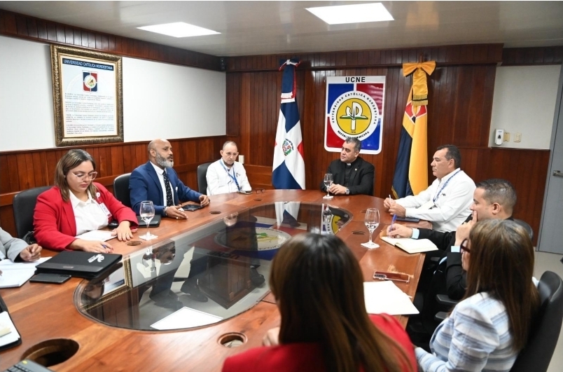 Infotep y UCNE impulsan alianza para fortalecer la formación técnica en la región Nordeste