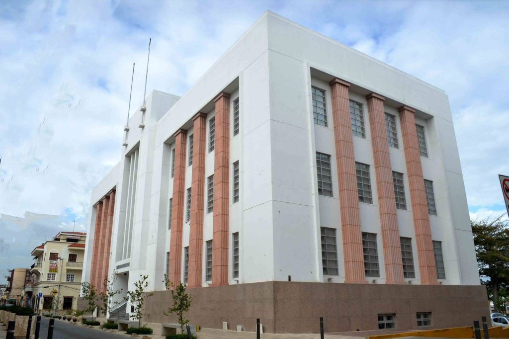 Indotel convoca licitación internacional para asignar espectro en 700, AWS, 2300–2400 y 3500–3700 MHz Indotel