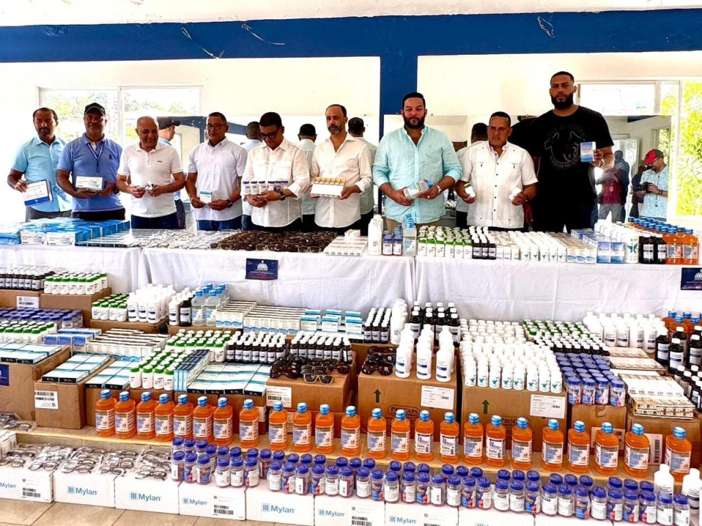 Ministerio de Salud mantiene despliegue sanitario en Gaspar Hernández tras desbordamiento del río Joba