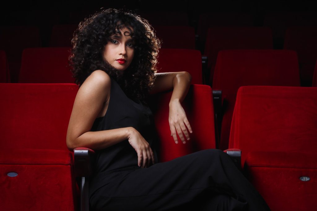 Bellas Artes celebrará este viernes el Día Mundial del Teatro con la obra “Las criadas”