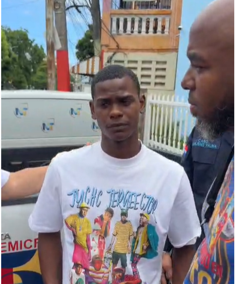 Se entrega “Negro Malo”, uno de los presuntos agresores de conductor del TRAE en Santo Domingo Oeste Negro Malo