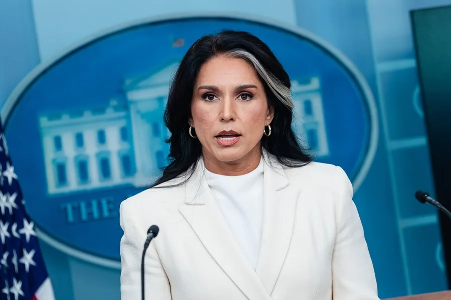 Tulsi Gabbard dimite como directora de Inteligencia Nacional del Gobierno de Trump Tulsi Gabbard