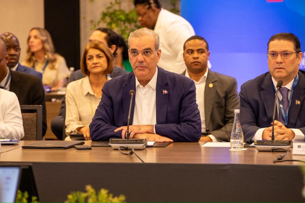 Abinader llama a impulsar la implementación del Acuerdo Cariforo–Unión Europea