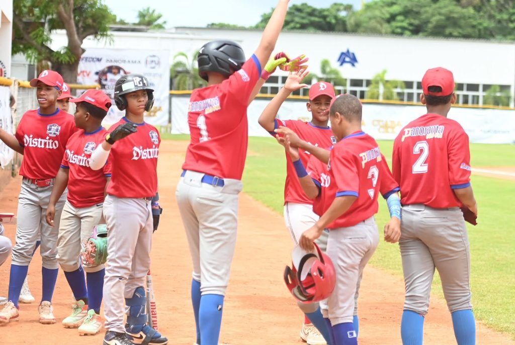 Distrito, Valverde, Santo Domingo y Bahoruco se citan en la semifinal del U12 de Fedom