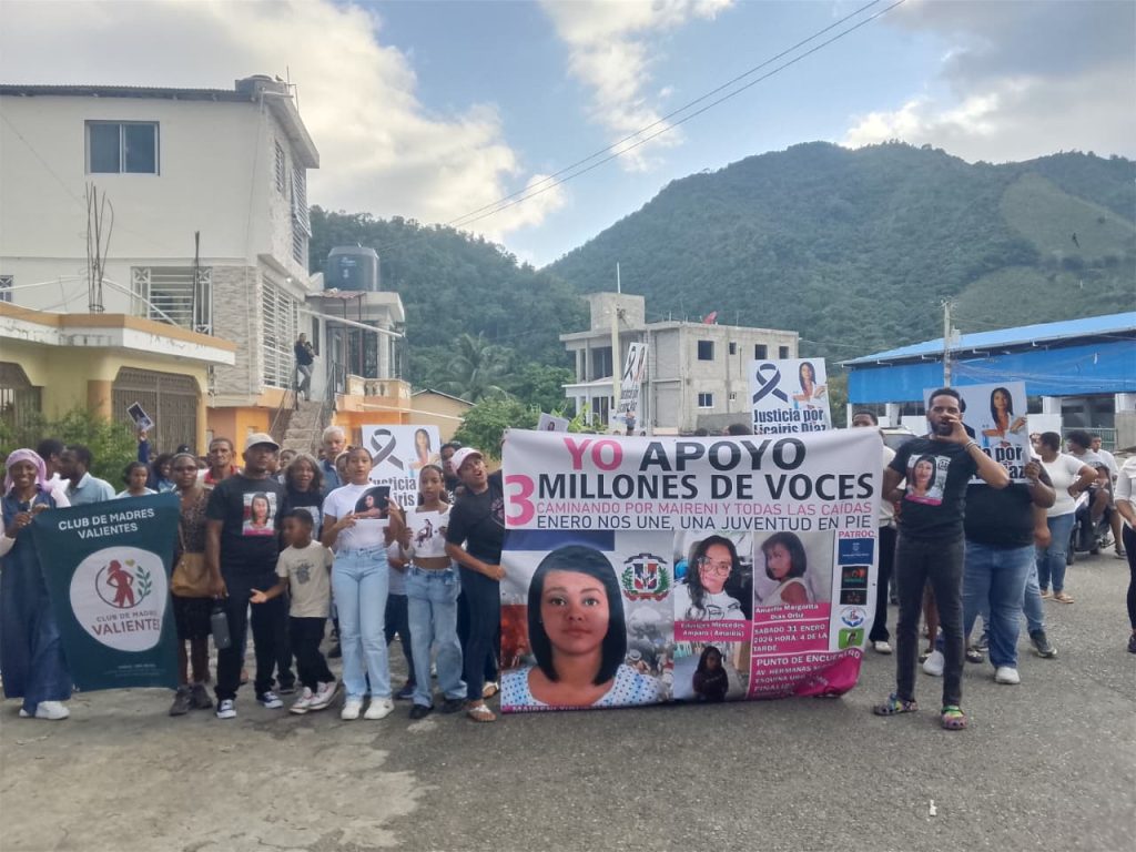 Realizan caminata en Peralta de Azua para exigir justicia por Licairis Díaz