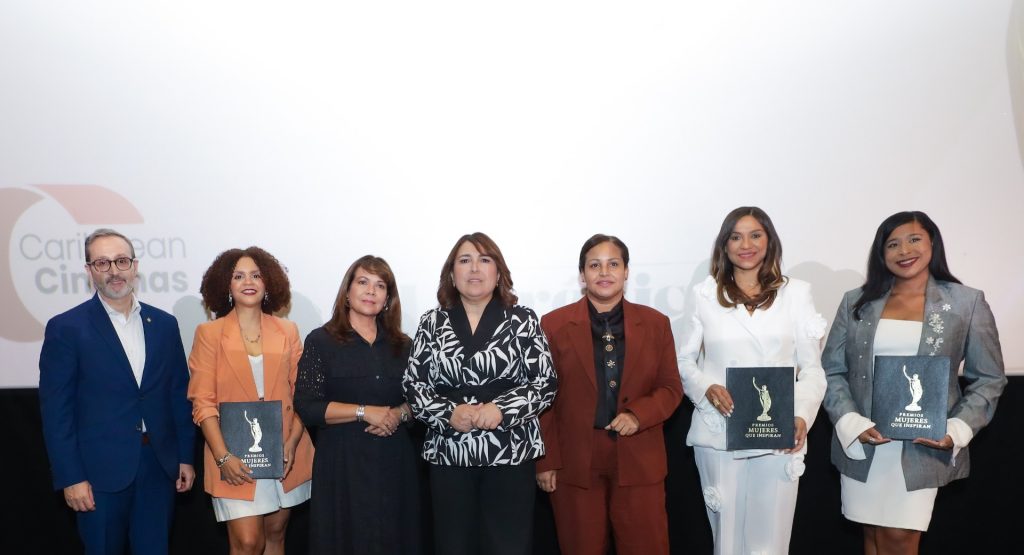 Premio Mujeres que Inspiran anuncia nominadas a Mujer Líder del Año y Liderazgo Digital