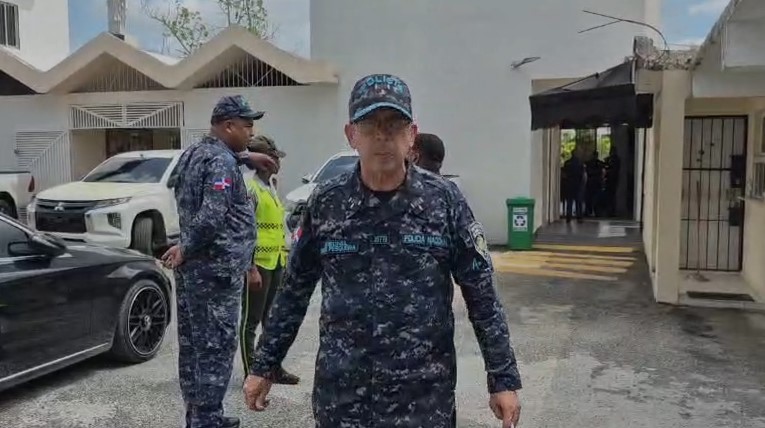 Policía Nacional y Ministerio Público investigan muerte de hombre en el sector Manganagua