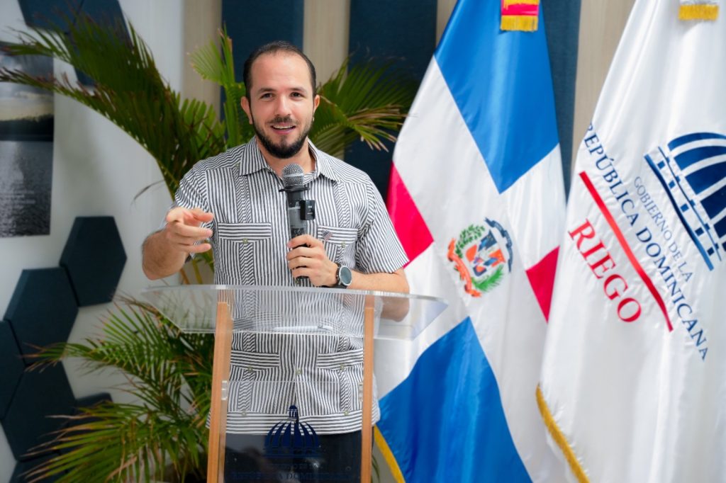 Tecnificación Nacional de Riego y UTESA firman alianza para la innovación y la agricultura sostenible