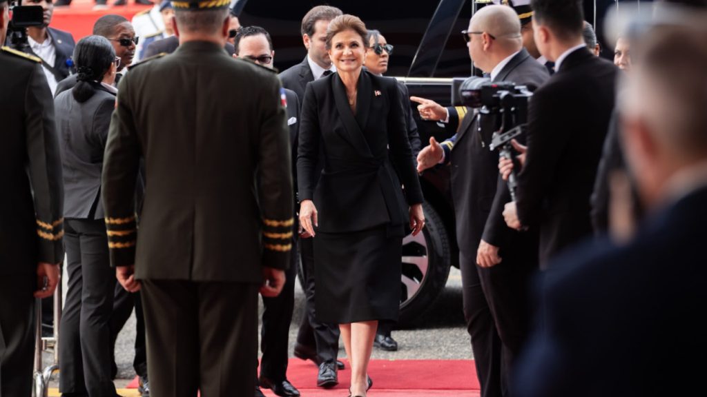 Vicepresidenta Raquel Peña y secretario de Salud de Estados Unidos se reunirán este martes en Washington Raquel Peña