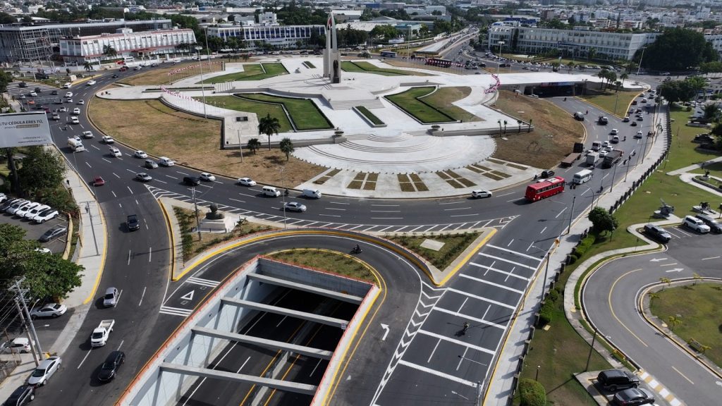 Imágenes de dron revelan el impacto del nuevo túnel en Plaza de la Bandera