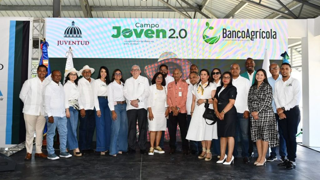 Banco Agrícola y Ministerio de la Juventud lanzan Campo Joven 2.0 con préstamos a tasa cero