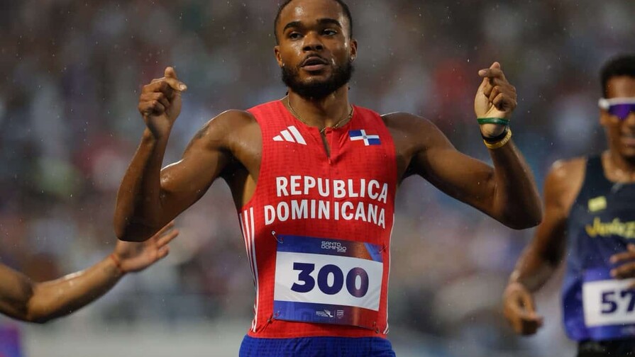 Gabriel Moronta conquista el oro en los 400 metros planos de los Juegos Centroamericanos y del Caribe Gabriel Moronta