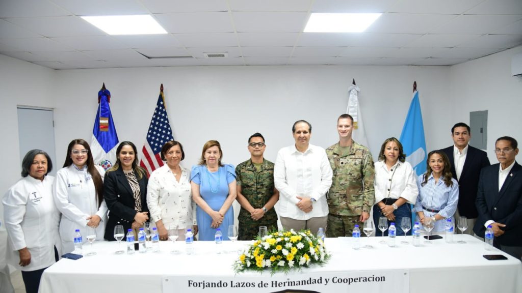 Ministerio de Salud y Comando Sur de los Estados Unidos