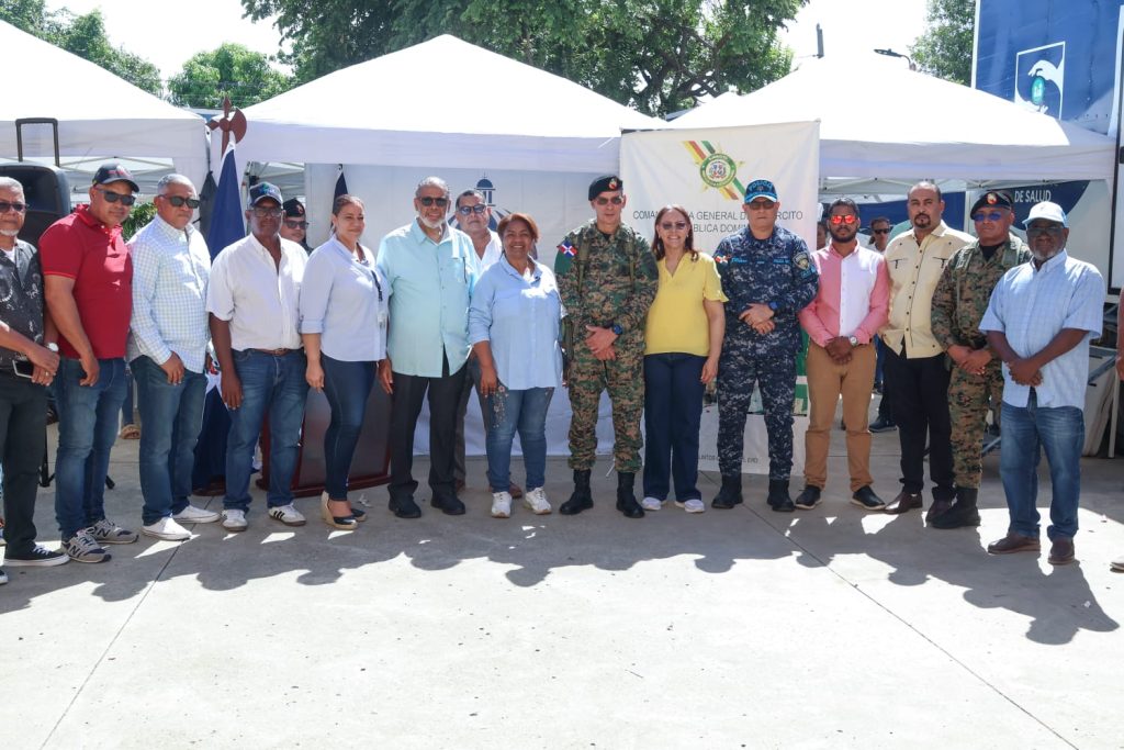Residentes en San Juan beneficiados con jornada asistencial de Desarrollo de la Comunidad y Ejército RD