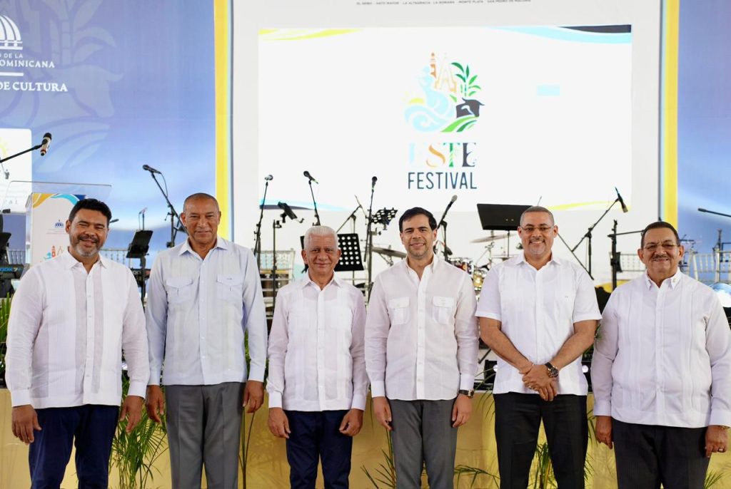 Ministerio de Cultura clausura Este Festival con reconocimiento del Senado a gestores culturales