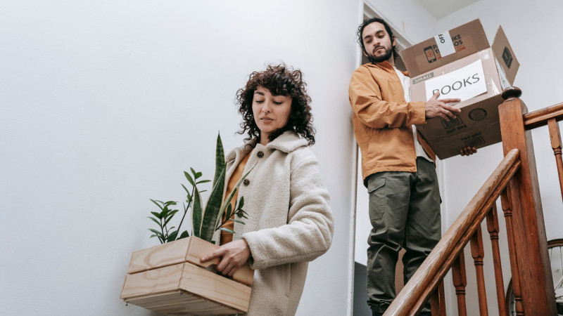La tendencia de los “novios eternos”: parejas que deciden amarse y vivir separadas