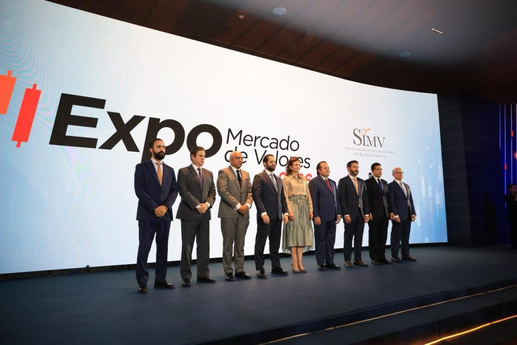 Raquel Peña destaca el mercado de valores como aliado para impulsar la inversión y el desarrollo del país